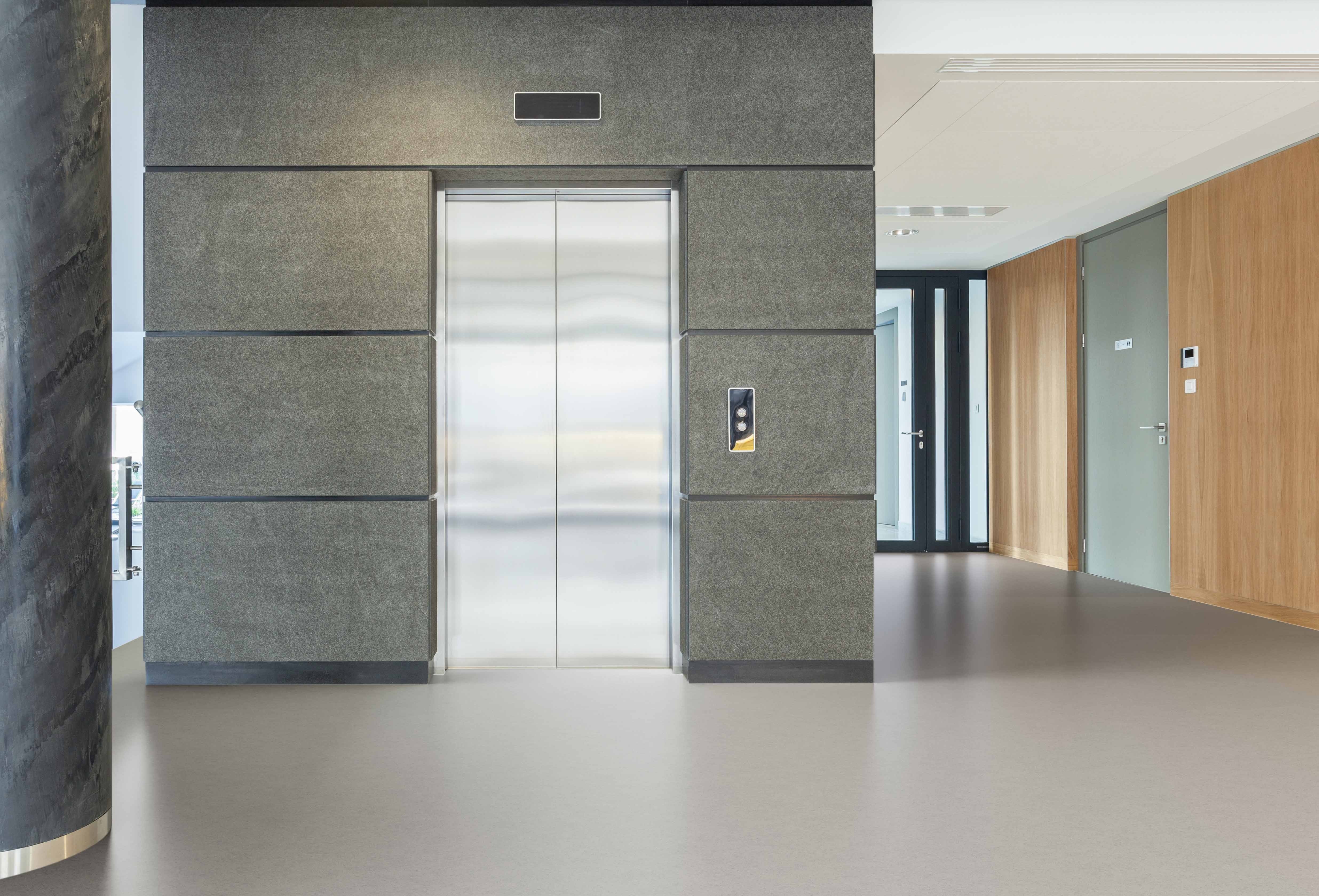 Sol PVC compact non collé – Compact modul’up