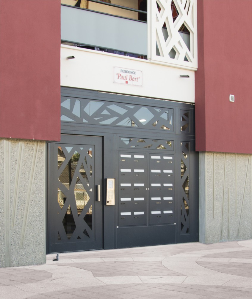 Porte de hall personnalisée Gamme Sécurité Renforcée Cibox