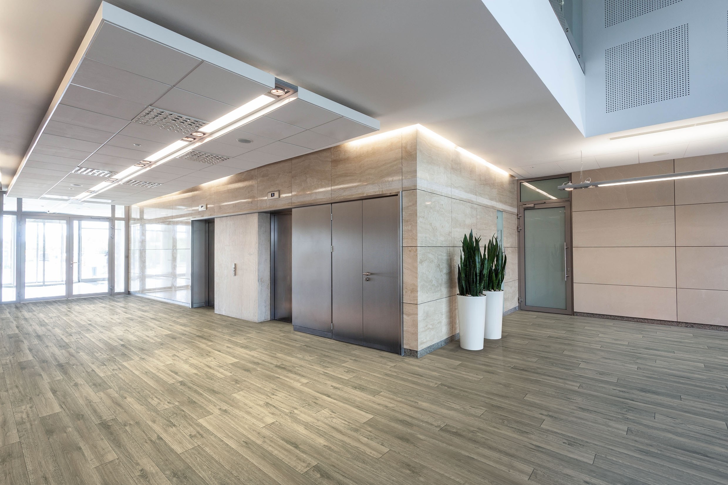 Sol PVC acoustique non collé – Sarlon trafic modul’up