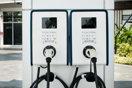 Borne de recharge électrique : fonctionnement, installation et prix