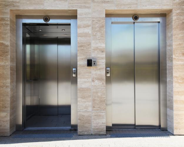Charges d’ascenseur : comment sont-elles réparties entre les copropriétaires ?